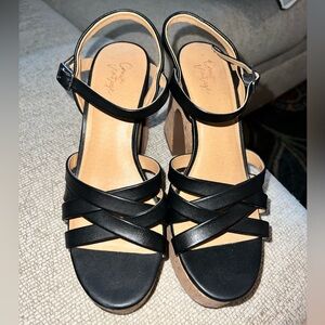Crown Vintage Black Strappy Heels. Like new condition. Size 8.5